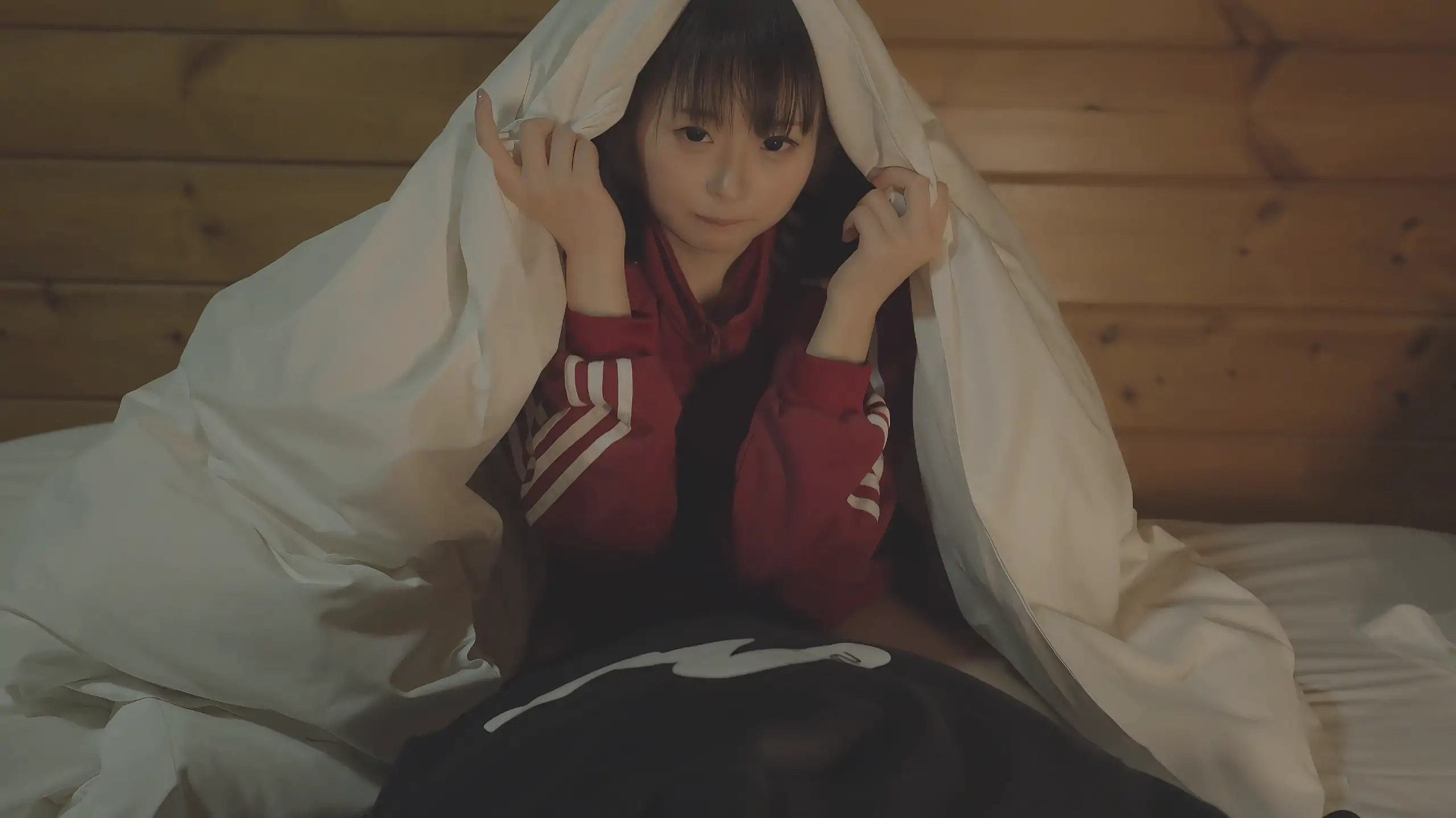 15015210428